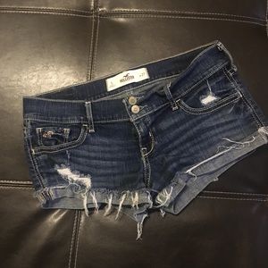 Hollister distressed shorts